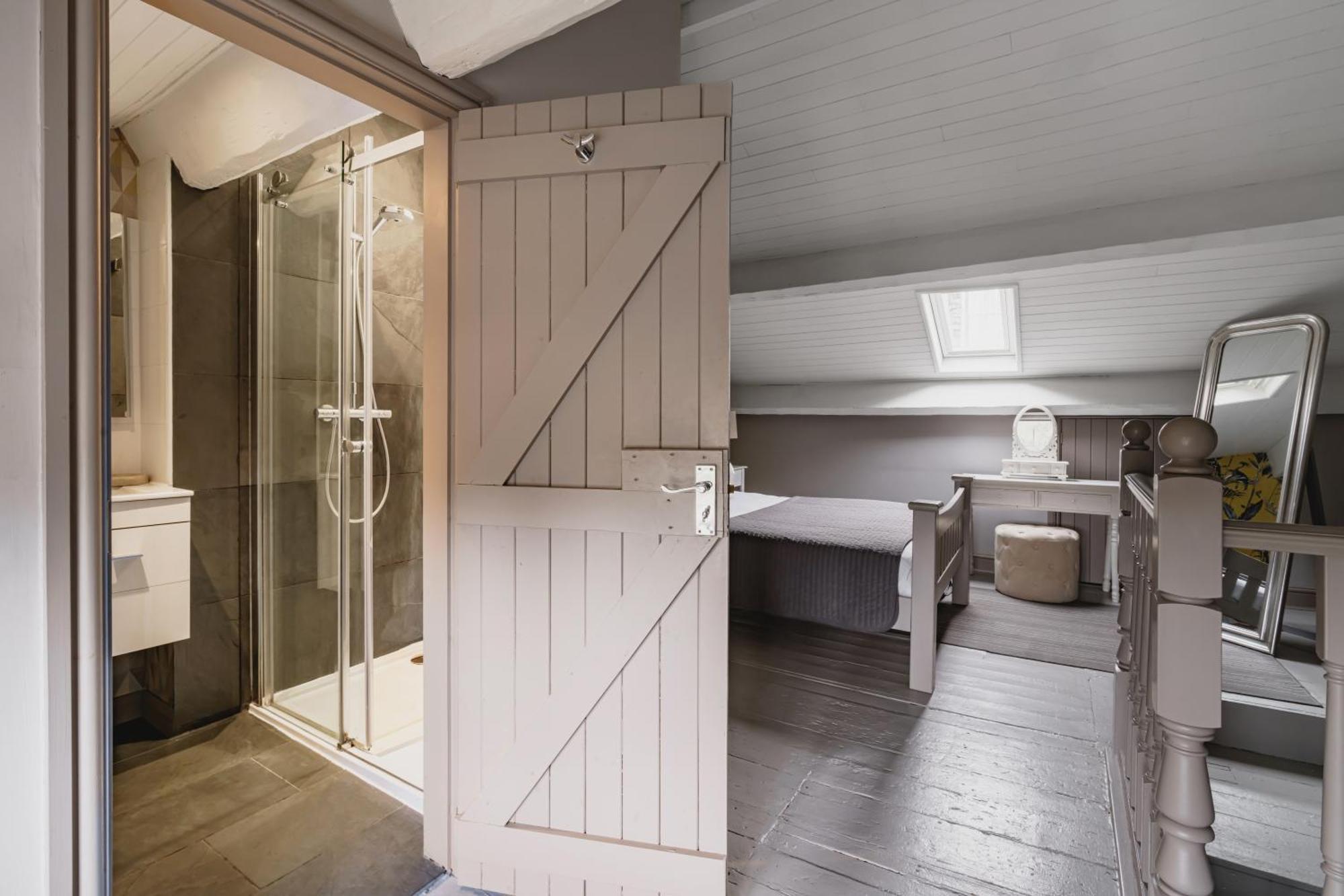 Owd Peg's, Traditional Cottage-bowness Centre Holiday home *